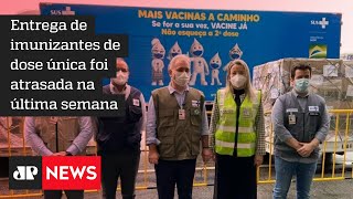 Ministro Marcelo Queiroga fala sobre a chegada das doses da Janssen ao Brasil