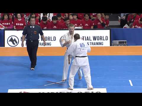【新極真会】Court2 2ndRound2 man  Artur Dymarczyk vs Pavel Fefelov The 12th World Karate Championship