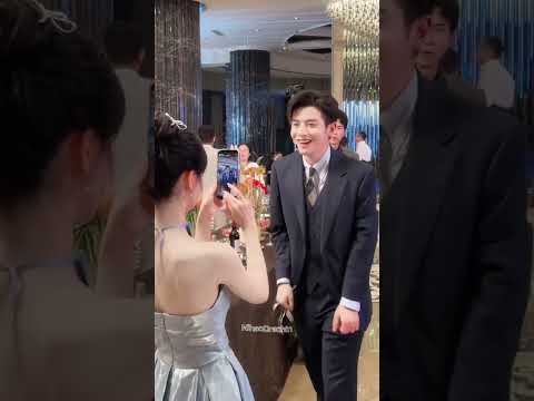 He CongRui Near Liu Nian Being Silly