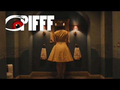 Bande-Annonce de The Mortuary Collection (VOSTF)