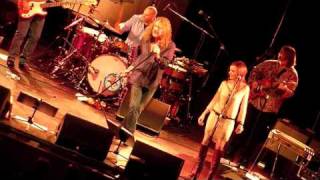 Robert Plant You Can&#39;t Buy My Love Newcastle 2010