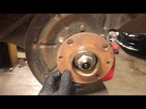 fiat 500 rear wheel bearing replacement on my DD 2013 sport!