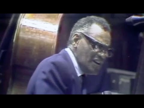 "Georgia on my Mind" becomes the Official State Song of Georgia