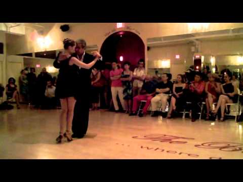Argentine Tango: Jorge Torres "Fueron Tres Anos"