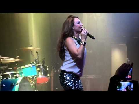 2014 Eurovision Cruise: Charlotte Perrelli - Hero (Sweden 2008)