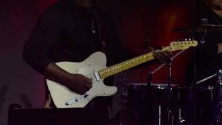 CeCe Winans feat. Marvin Winans: Dancing In The Spirit