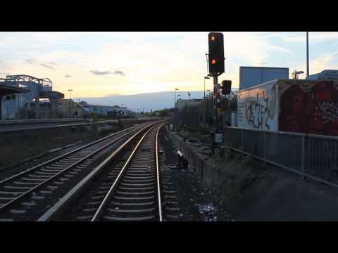 Großbaustelle Ostkreuz-Ostbahnhof aus dem Führerstand S-Bahn Berlin in der Dämmerung (20.04.17)