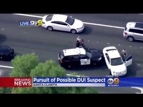Los Angeles Police Chase woman suspected of DUI (Nov. 15, 2017)