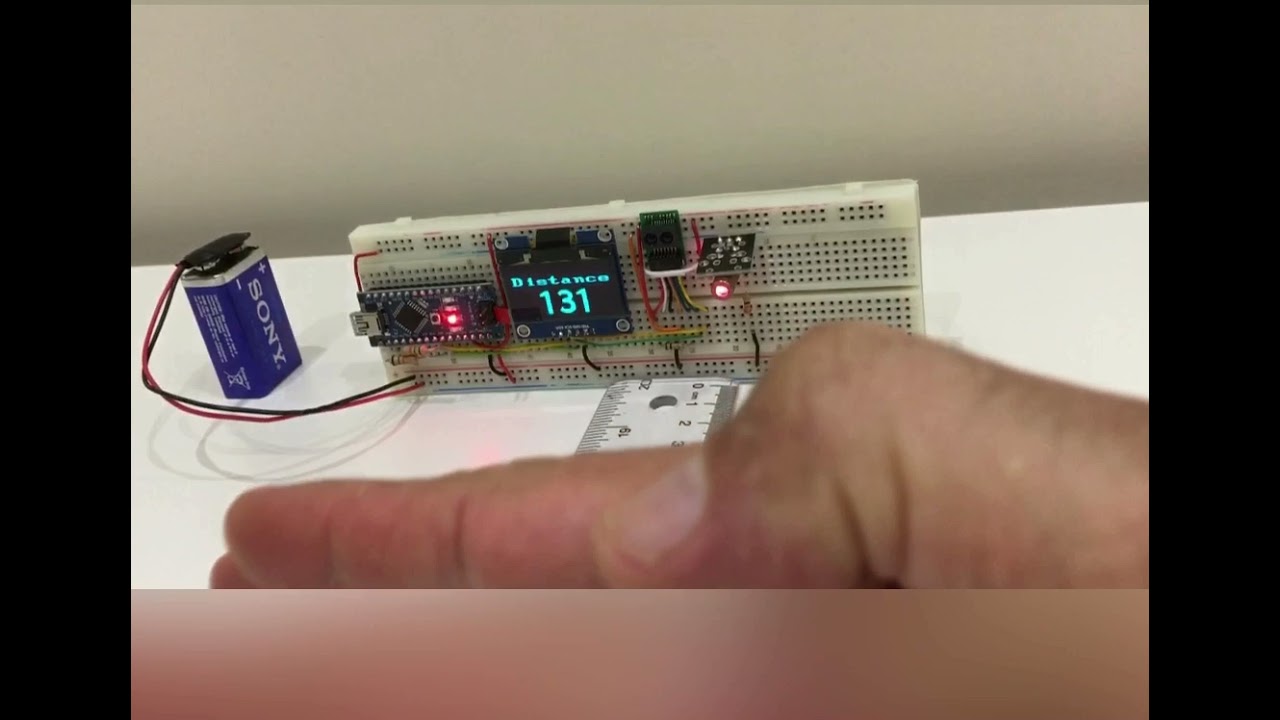 Making High precision distance sensor meter with Gp2y0e03