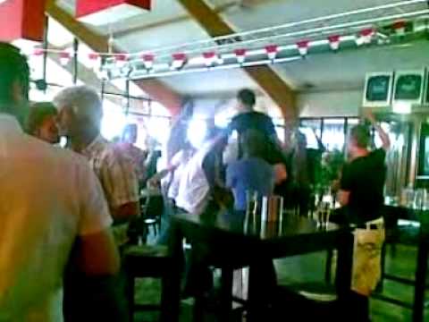 Fc Weesp kampioen 2009-2010 1.wmv