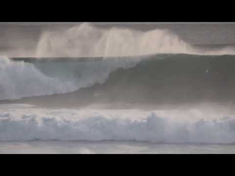 ULUWATU SOLID - Big swell on June 2017