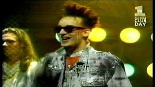 BOY GEORGE  &quot;Move Away &quot; Presentation 1986