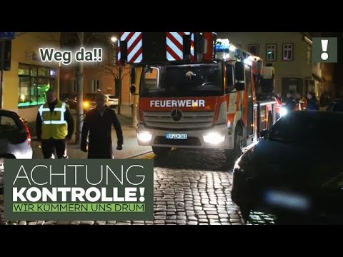 PLATZ da! ❗ Falschparker behindern RETTUNGSKRÄFTE! |2/2| Kabel Eins | Achtung Kontrolle