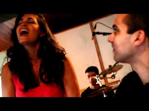 Pollyanna Amaral - MÚSICA: Pallollô