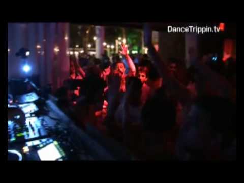 Amuka Vs Shakedown - Apreciate me at night (Offer Nissim Mash Up)