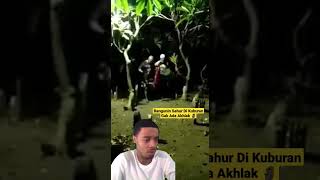 Download lagu Bangunin Sahur Di Kuburan Gak Ada Akhlak 🗿 #shorts #funny #tiktok #fyp #trending #memes mp3 Download lagu Bangunin Sahur Di Kuburan Gak Ada Akhlak 🗿 #shorts #funny #tiktok #fyp #trending #memes mp3