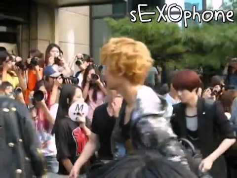 Fancam 120831 EXO K @ KBS Building