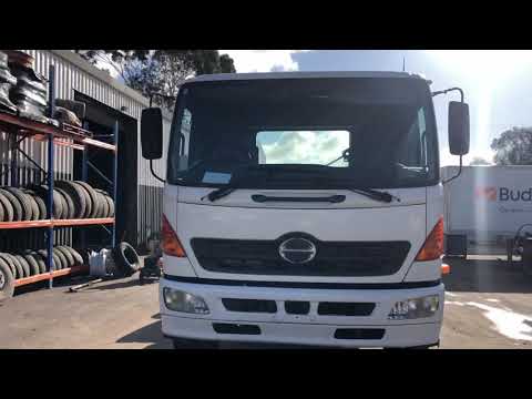 Hino FM1J 2006 walk around now wrecking