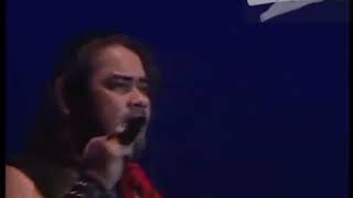 Download lagu Double Trouble - 03 - Gema Di Inderaloka - Wings mp3