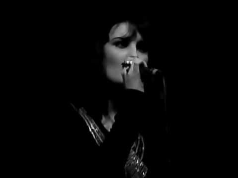 Ren Harvieu feat. James Allan - Cryin' (Roy Orbison cover; live)