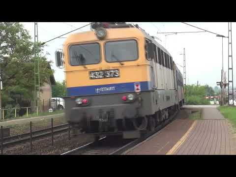 2019 - HU - Trains in Ecser, on the Budapest - Szolnok line (120a)