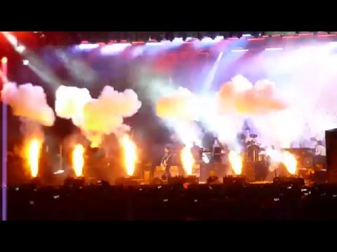 Vídeo Live and Let Die