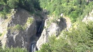 preview picture of video 'Ardèche, La Cascade du Ray-Pic'