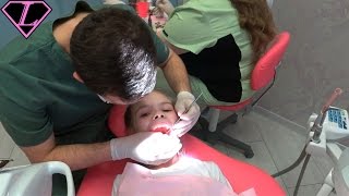 Лиза у Стоматолога в Елгаве 💉 УКОЛ 💉 НЕ БОЛЬНО ДЕЛАТЬ УКОЛ Super Liza Не Плачет Подарок Суши