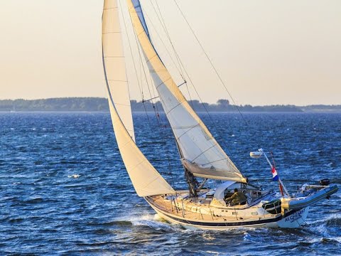 Hallberg Rassy 42F 1999 FRANCTON - Sold - WALKTHROUGH