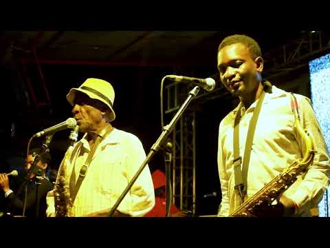 KADZO WA MALINDI by MZEE NGALA ft GOGOSIMO BAND (BANGO MUSIC)