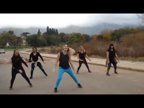 Zumba SOCA - Waiting on the Stage (Machel Montano) - Coreo: Antonella Guazzaroni