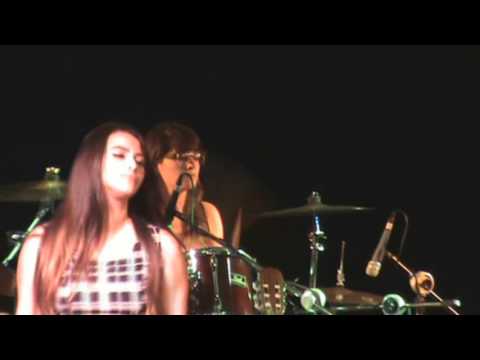 Escola de Música Vivosom -   On The Run