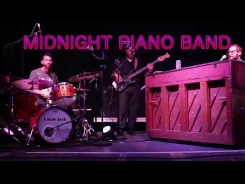 download lagu mp3 mp4 Benny And The Jets Band, download lagu Benny And The Jets Band gratis, unduh video klip Benny And The Jets Band