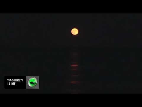 Top Channel/ Gushti nis me hënën e plotë, ofroi pamje fantastike! E radhës pritet në fund të muajit