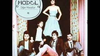 model pembe mezarlık