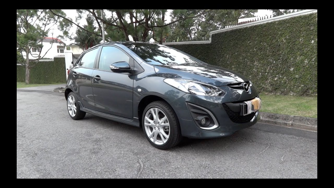 2011 Mazda 2 Start-Up and Full Vehicle Tour
