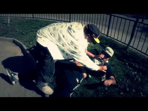 BAJOELSEPELIO FT BALTIKLANHOUZEG Encañao con Sed (Video Oficial TIRpro Full HD)