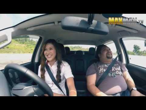 Amikor a lányok szivatnak