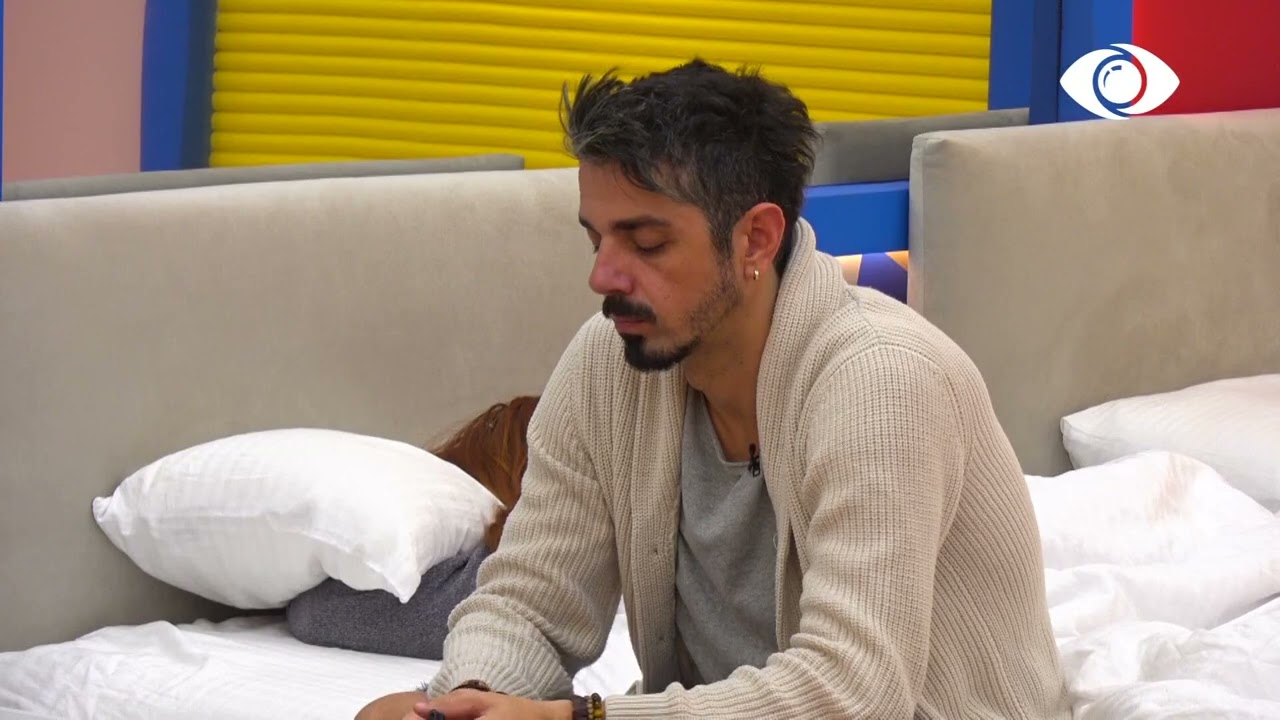 “Je në pozicion të vështirë”, Armaldo dhe Amosi bisedojnë