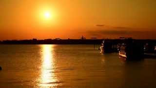 AQUI Y AJAZZ, HARVEY MASON "8 22 AM" From his 1996 CD "Ratamacue"