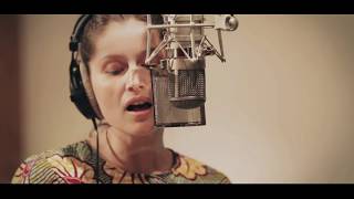 A qui la faute Music Video