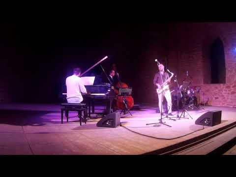 Hide and Seek (J. Redman) - Alex Faraci 4et live at Santa Maria dello Spasimo