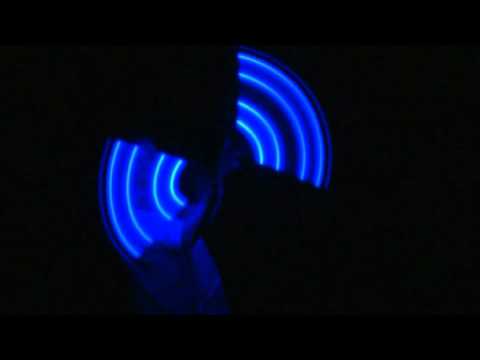 Trailer „Magic Lights" -- Lichtshow von Enzo Paolo mit Jonglage, Zauberkunst und Licht