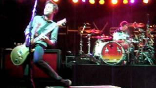 Chevelle - Brainiac (Live)