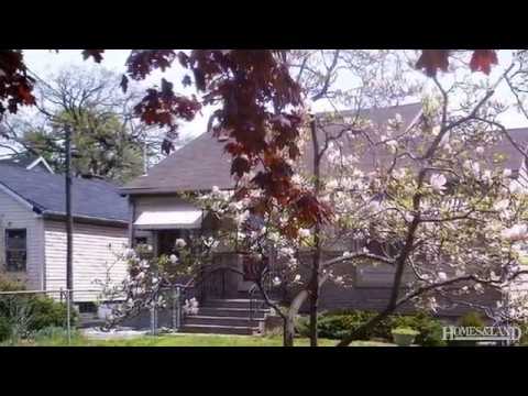 599 BEACH BLVD HAMILTON $999,999 Legal Duplex right on the Water!