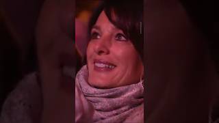 Download lagu Chris De Burgh - The Lady In Red 1986 #musica #80s #oldsong #music #oldisgold #80smusic #disco #pop mp3