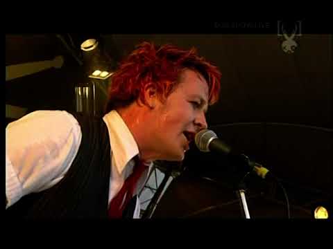 The Living End - I Can't Give You What I Haven't Got (V Bus 2005)