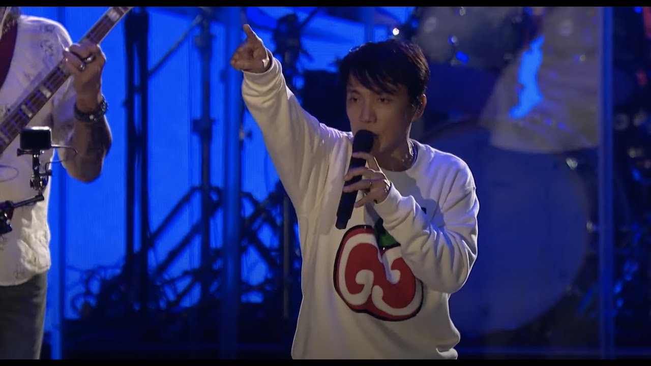 Miniature de la vidéo Journey - "Only The Young" - Live Video from Lollapalooza 2021 | @journey du film Journey - Live in concert at Lollapalooza