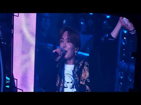171217 Miracle / Last stage with thumb kiss (Super show7 in Seoul)