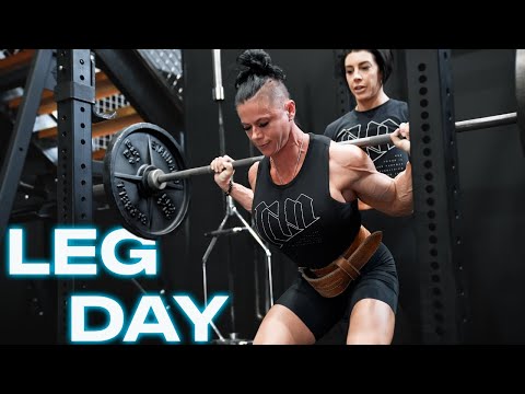DLB & KRISTEN NUN GRIND THROUGH LEG DAY